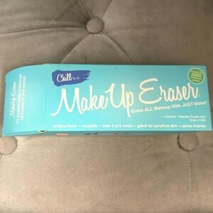 Chill Blue THE ORIGINAL MAKEUP ERASER
